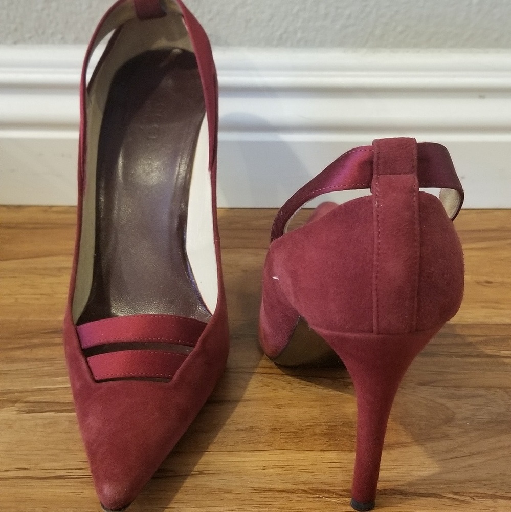 Gucci vintage suede stiletto heel pumps size 8B